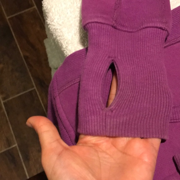 Lululemon.!! - Picture 5 of 7